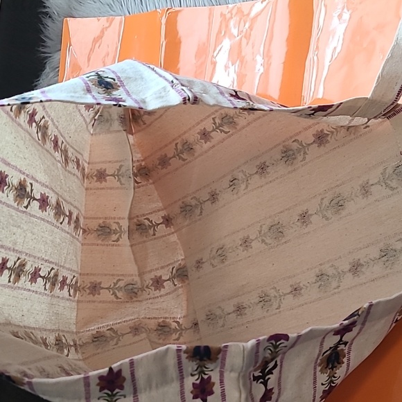 Nwot! Sezane floral tote bag ecru flowers - Picture 5 of 5